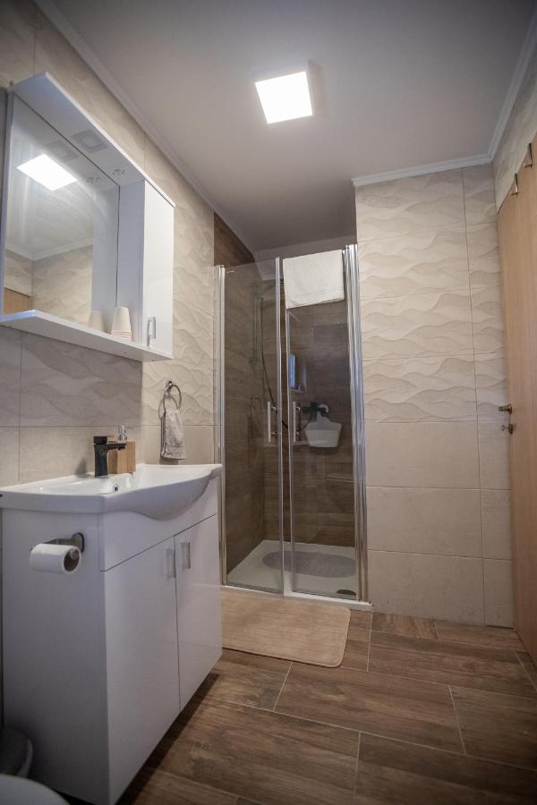 Apartmani Lara Modrus-Kuca Za Odmor Exterior photo