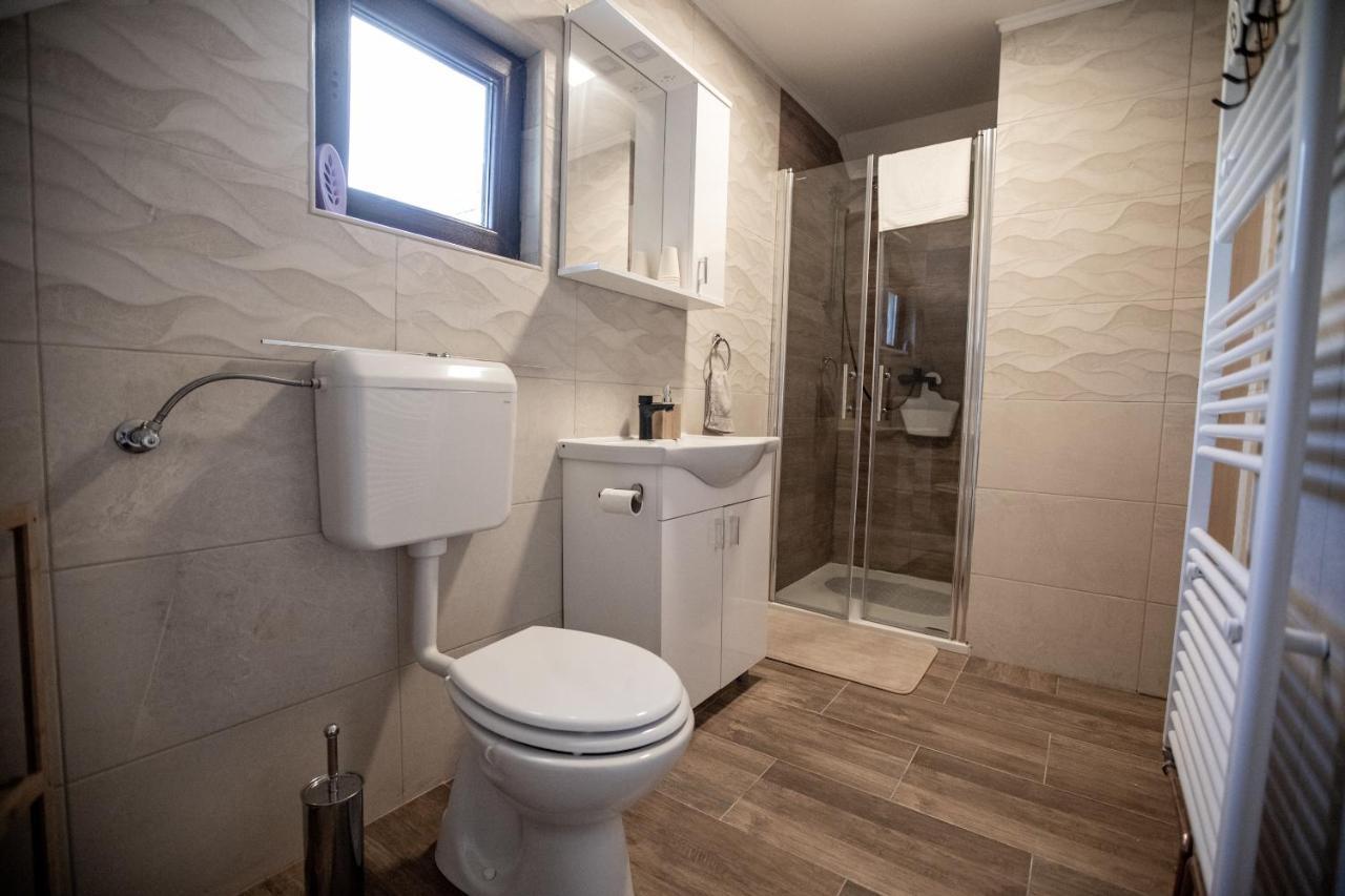 Apartmani Lara Modrus-Kuca Za Odmor Exterior photo