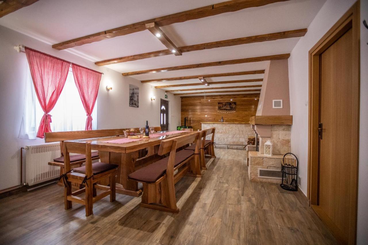 Apartmani Lara Modrus-Kuca Za Odmor Exterior photo
