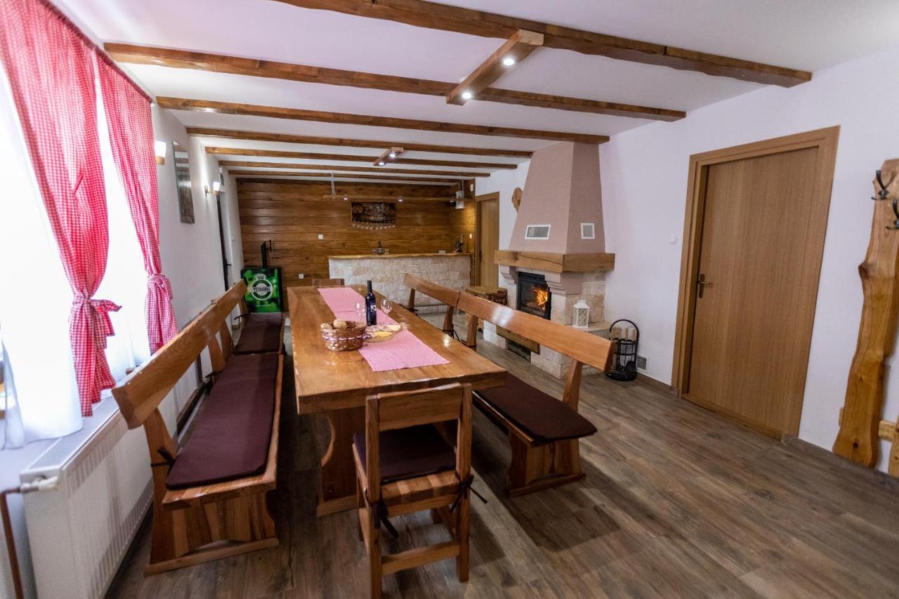 Apartmani Lara Modrus-Kuca Za Odmor Exterior photo